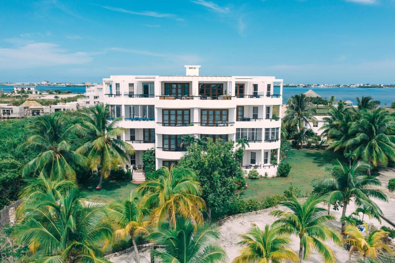 Brahma Blue Resort سان بيدرو المظهر الخارجي الصورة