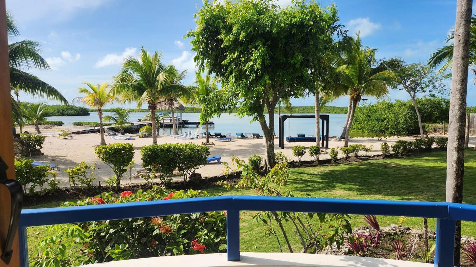 Brahma Blue Resort سان بيدرو المظهر الخارجي الصورة